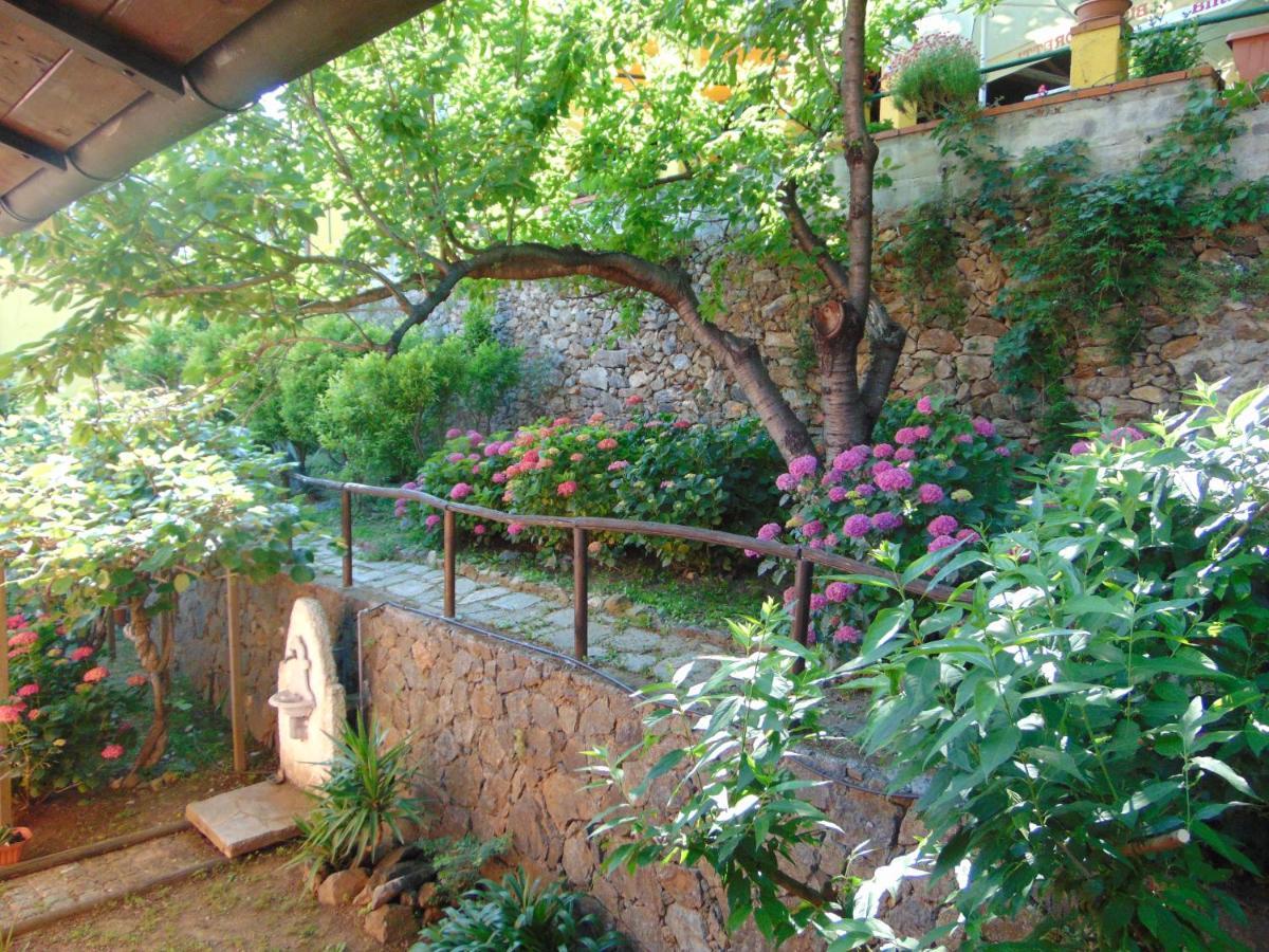 Casa Roberto B&B Savona Eksteriør bilde
